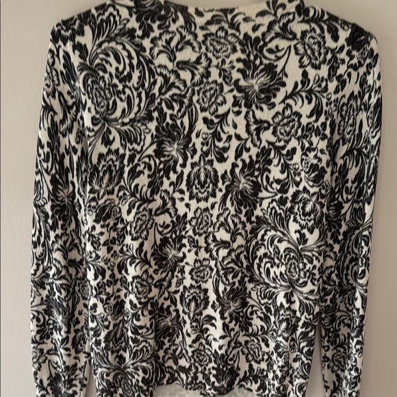 Talbots Floral Black and White Women's Cardigan Sweater - Picture 6 of 7